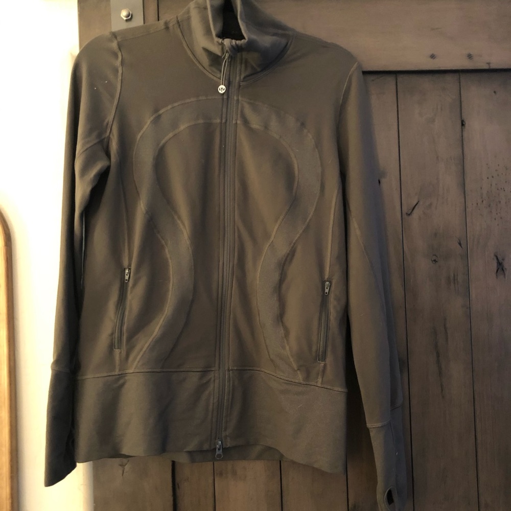 LULULEMON zip up jacket